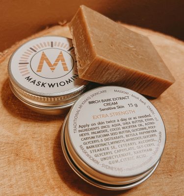 Maskwiomin-Special Skin Kit. Birch Bark Extract. vLife Blog Supporting local BIPOC businesses.